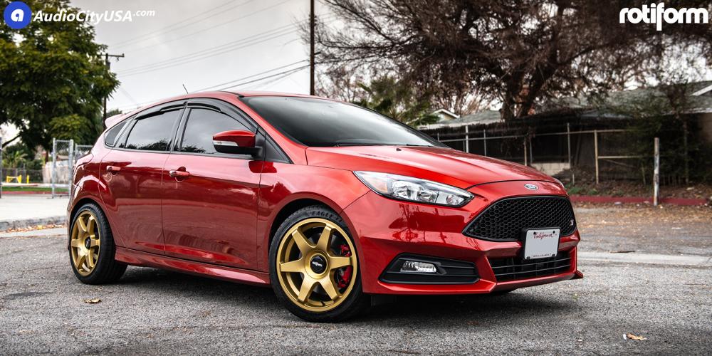 Ford Focus SIX